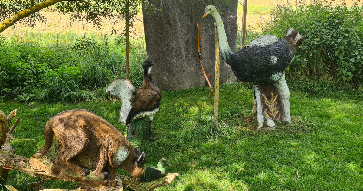 Colemen Traditionell intuitiv Bogenschießen, 3D Bogenparcours, Traditioneller Bärleinsparcours