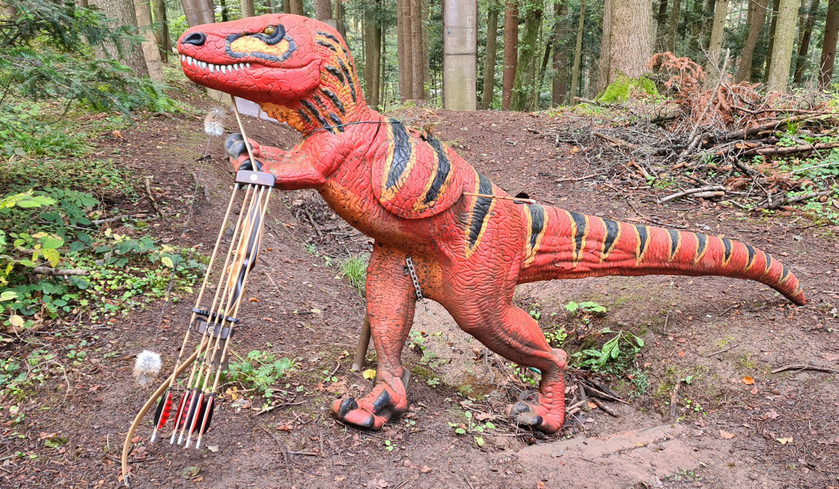 Colemen Traditionell intuitiv Bogenschießen, 3D Bogenparcours Saurier Park